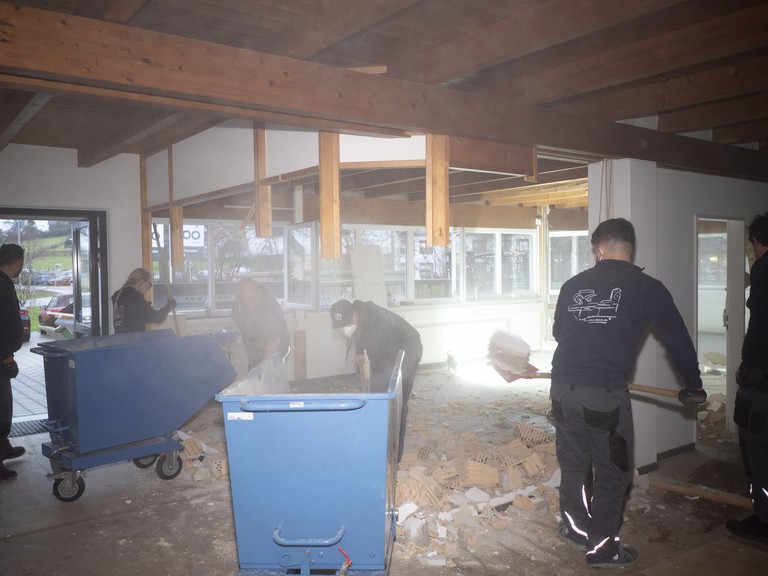 2025-01-08 Abriss alte Büros.jpg