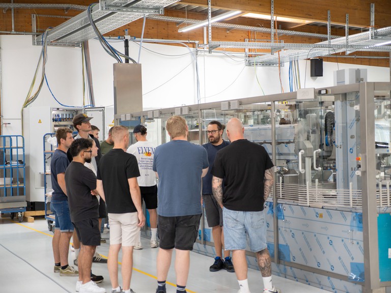 2026-07-24 Betriebsführung Technikerklasse (13).jpg